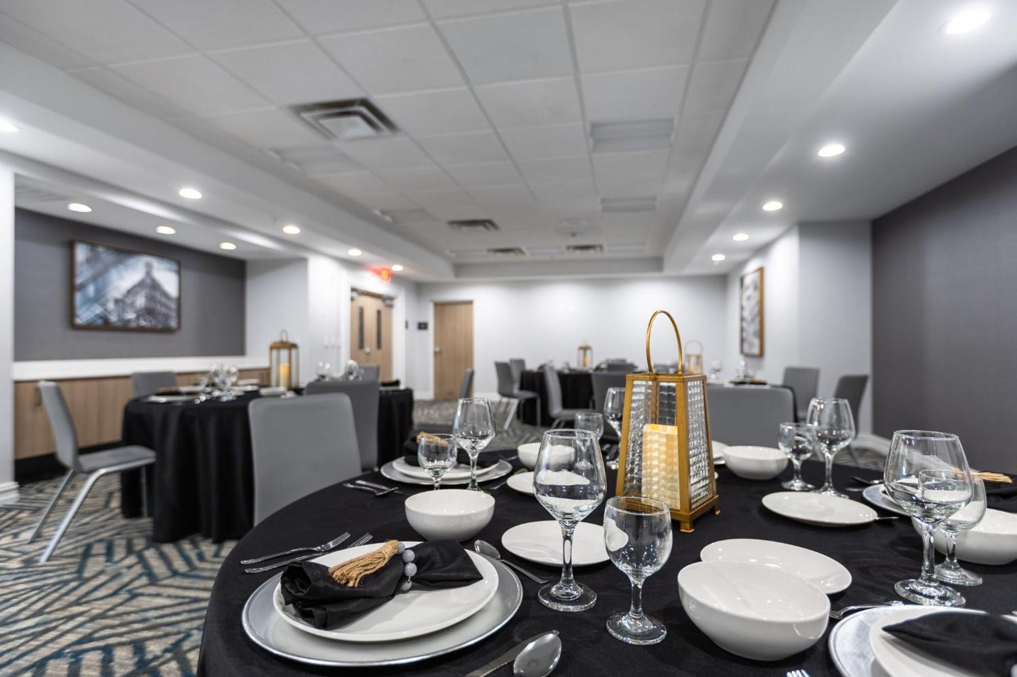 Holiday Inn Anderson By Ihg Dış mekan fotoğraf