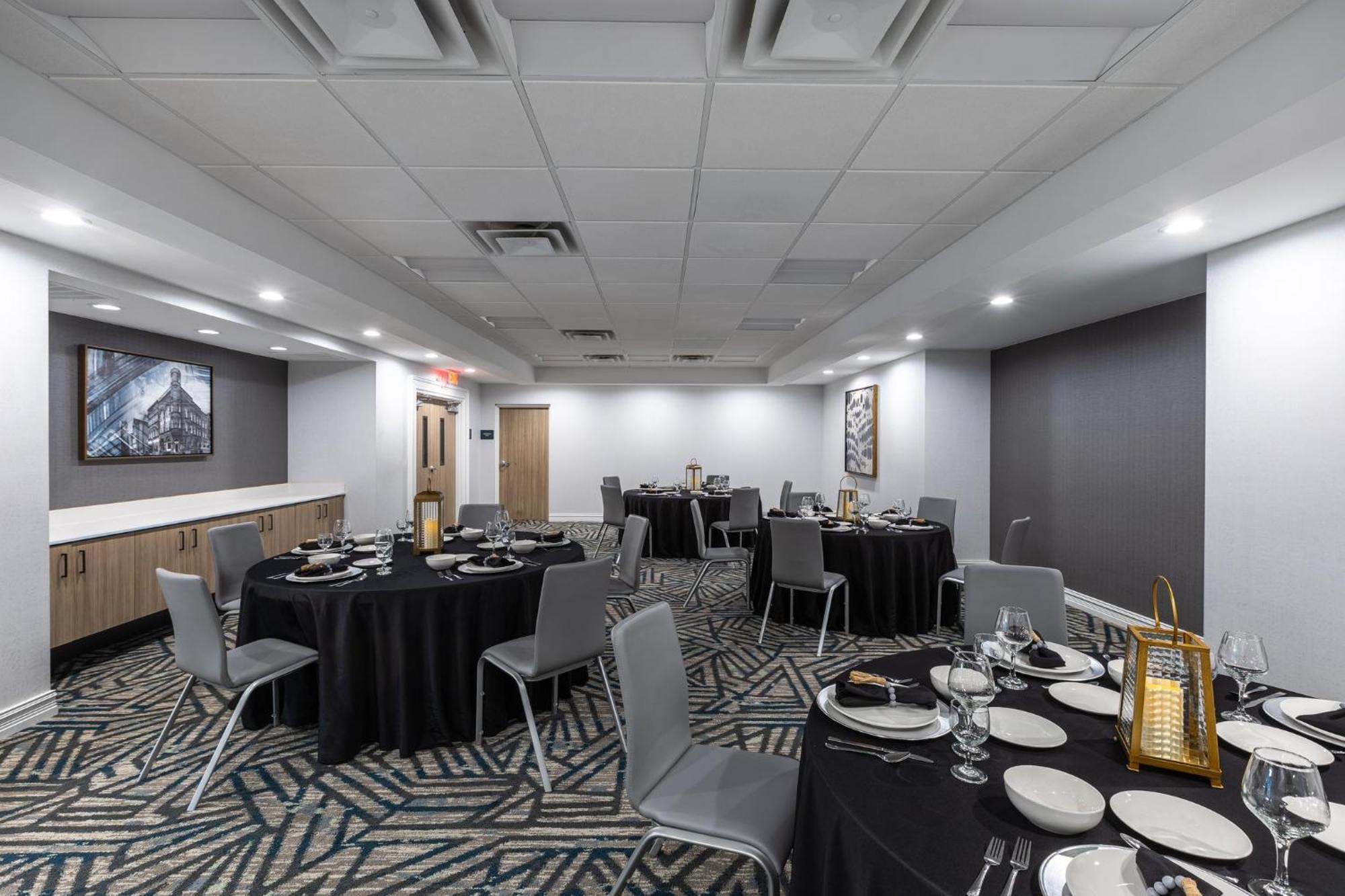 Holiday Inn Anderson By Ihg Dış mekan fotoğraf
